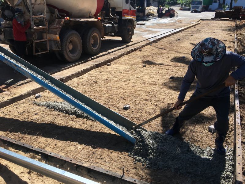 Foundation Wall Pouring